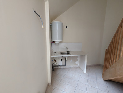 French property for sale in Sainte-Sévère-sur-Indre, Indre - €44,600 - photo 4