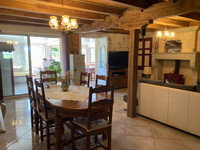 Maison à vendre à Jurignac, Charente - 334.000 € - photo 5
