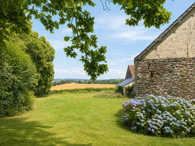 French property for sale in Merléac, Côtes-d'Armor - €244,495 - photo 3