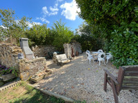 Maison à vendre à Beugnon-Thireuil, Deux-Sèvres - 294.250 € - photo 3