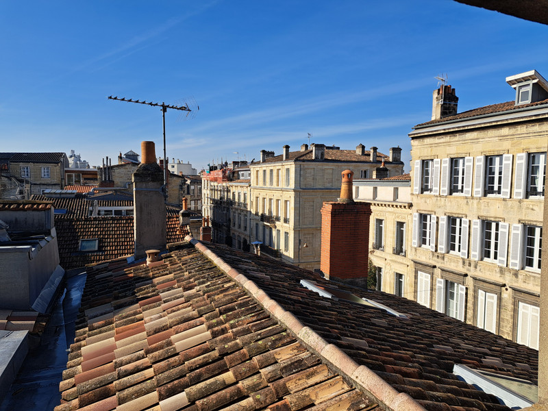 French property for sale in Bordeaux, Gironde - €305,100 - photo 1