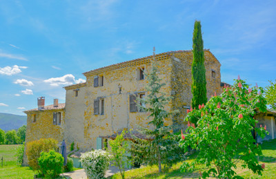 Maison à vendre à Montfort, Alpes-de-Hautes-Provence, PACA, avec Leggett Immobilier