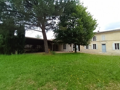 French property for sale in Saint-Denis-de-Pile, Gironde - €446,500 - photo 1