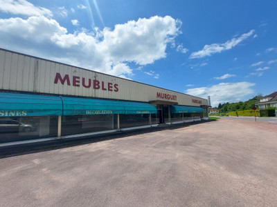 Commerce à vendre à Piégut-Pluviers, Dordogne, Aquitaine, avec Leggett Immobilier