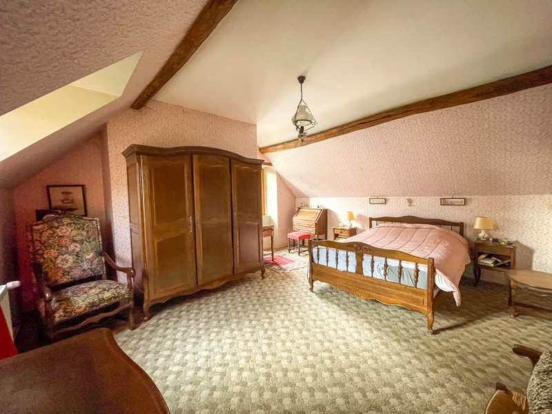 French property for sale in Cauvigny, Oise - €233,200 - photo 4