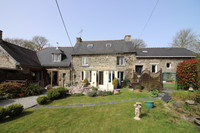 houses and homes for sale inMaël-CarhaixCôtes-d'Armor Brittany