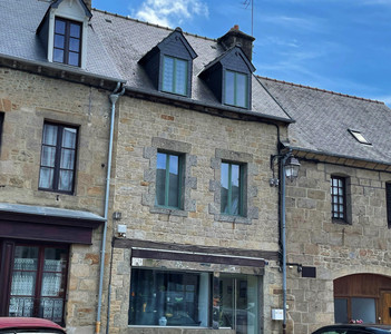 Maison à vendre à Quintin, Côtes-d'Armor, Bretagne, avec Leggett Immobilier