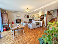 Maison à vendre à Saint-Séverin, Charente - 175.000 € - photo 2