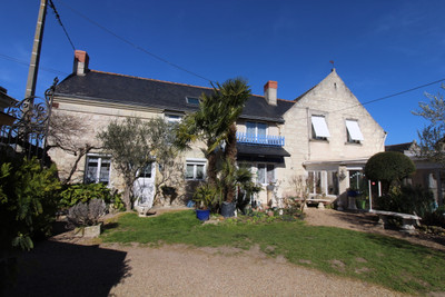 Maison à vendre à Cravant-les-Côteaux, Indre-et-Loire, Centre, avec Leggett Immobilier