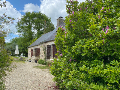 French property for sale in Le Vieux-Marché, Côtes-d'Armor - €291,000 - photo 11