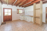 Maison à vendre à La Peyratte, Deux-Sèvres - 169.500 € - photo 5
