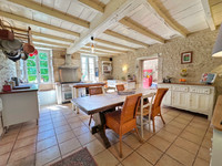 Maison à vendre à Saint-Romain, Charente - 480.000 € - photo 3