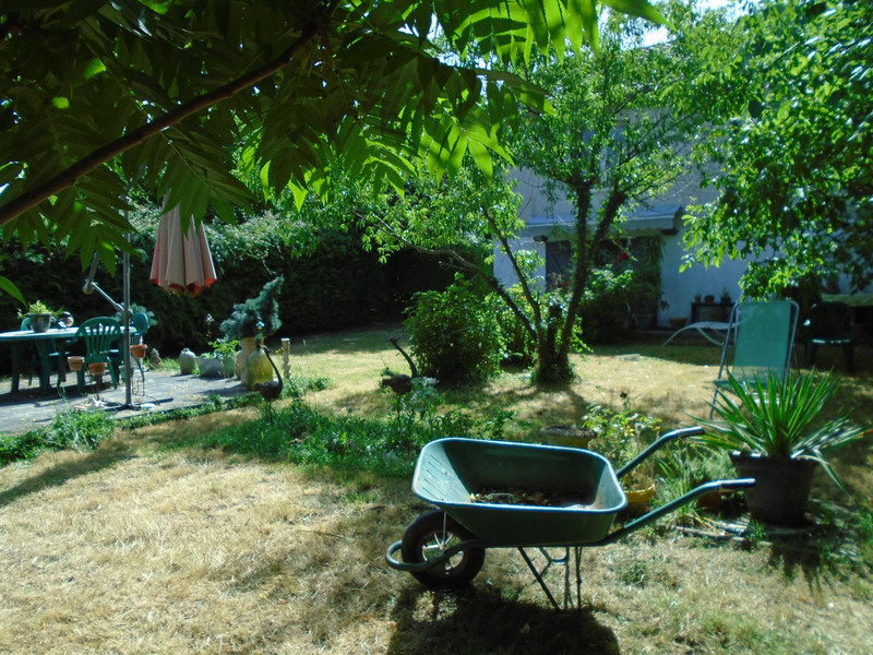 French property for sale in Joussé, Vienne - €86,900 - photo 12