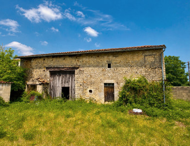 barn for sale in Vienne