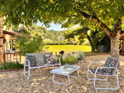 French property for sale in Vayres, Haute-Vienne - €250,000 - photo 5