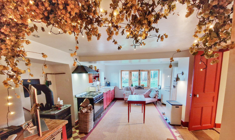 Propriété à vendre à Vallière, Creuse - 549 080 €