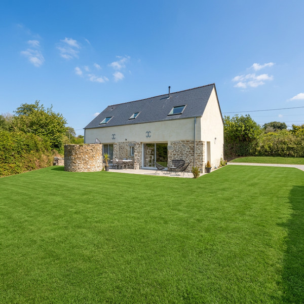 French property for sale in La Haye, Manche - €240,000 - photo 0
