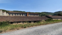 Immeuble à Labastide-Rouairoux, Tarn - photo 2