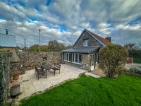 Maison à vendre à LA HAYE DU PUITS, Manche - 213.000 € - photo 2