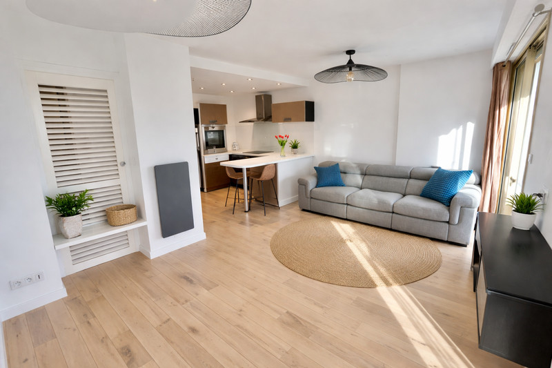 French property for sale in Antibes, Alpes-Maritimes - €420,000