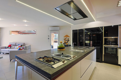 French property for sale in Les Arcs, Var - €969,000 - photo 3