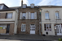 Maison à vendre à Saint-Mars-d'Égrenne, Orne - 40 600 € - photo 1