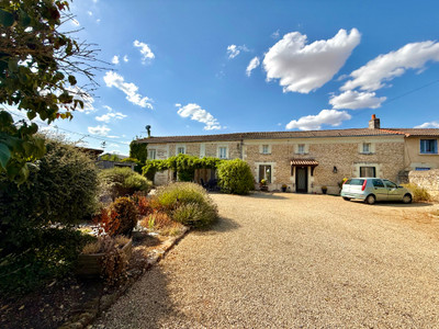 French property for sale in Pas-de-Jeu, Deux-Sèvres - €255,000 - photo 10