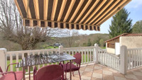 Maison à vendre à Saint-Laurent-de-Céris, Charente - 149.990 € - photo 2