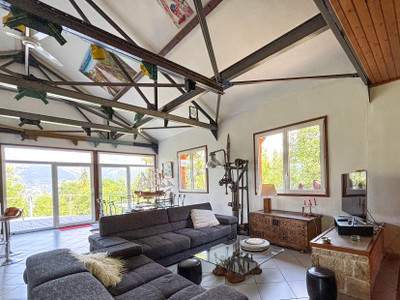 Chalet à vendre à LA PLAGNE, Savoie, Rhône-Alpes, avec Leggett Immobilier