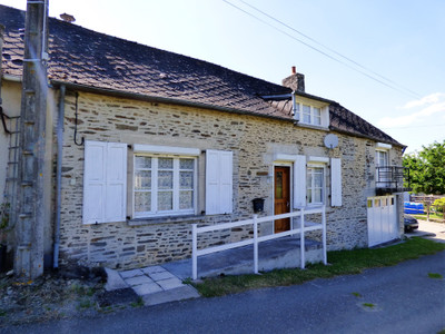 Maison à vendre à Madré, Mayenne, Pays de la Loire, avec Leggett Immobilier