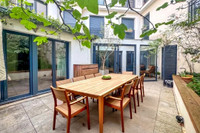 Appartement à vendre à Paris 15e Arrondissement, Paris - 1.690.000 € - photo 1