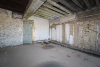 Maison à vendre à Confolens, Charente - 90.000 € - photo 4