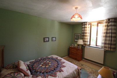 French property for sale in Leugny, Vienne - €214,000 - photo 9