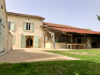 Maison à vendre à Champagne-et-Fontaine, Dordogne - 262 000 € - photo 7