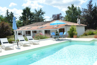 Maison à vendre à Sers, Charente - 350 000 € - photo 1