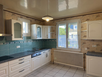 French property for sale in Bon Repos sur Blavet, Côtes-d'Armor - €120,000 - photo 1