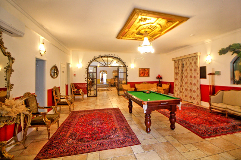 French property for sale in Saint-Pargoire, Hérault - €5,400,000 - photo 5