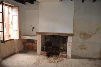 French property for sale in Taillebourg, Lot-et-Garonne - €53,900 - photo 9