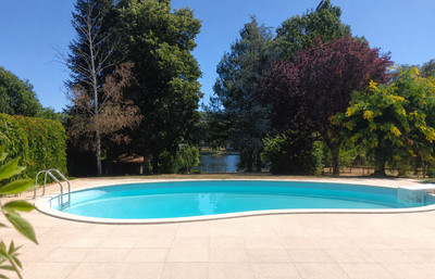 French property for sale in Availles-Limouzine, Vienne - €384,000 - photo 1