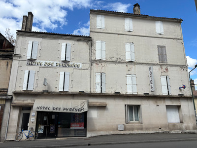 house for sale in Charente