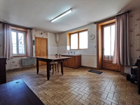 Maison à vendre à La Châtaigneraie, Vendée - 109 000 € - photo 3