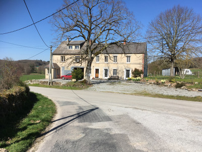 Maison à vendre à Saint-Yrieix-les-Bois, Creuse, Limousin, avec Leggett Immobilier