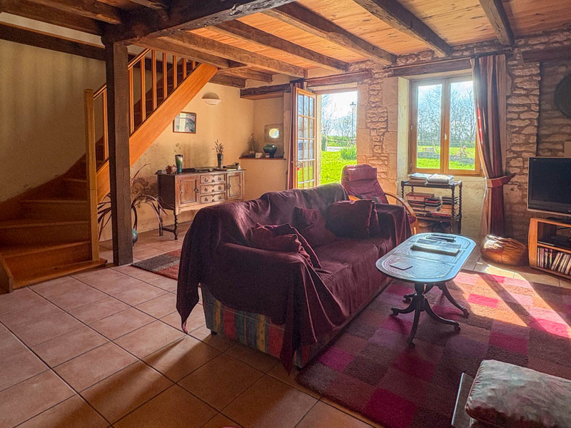 French property for sale in Londigny, Charente - €162,000 - photo 3