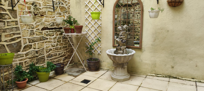 French property for sale in Saint-Sauvant, Vienne - €109,000 - photo 3