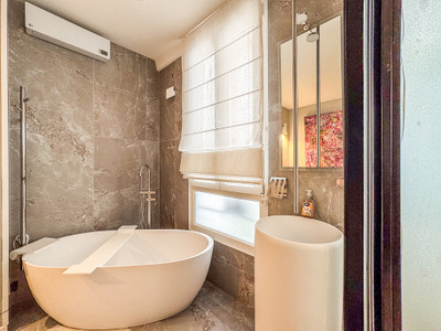 French property for sale in Paris 4e Arrondissement, Paris - €1,380,000 - photo 8