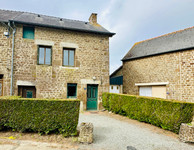 Maison à vendre à Le Housseau-Brétignolles, Mayenne - 41.600 € - photo 1