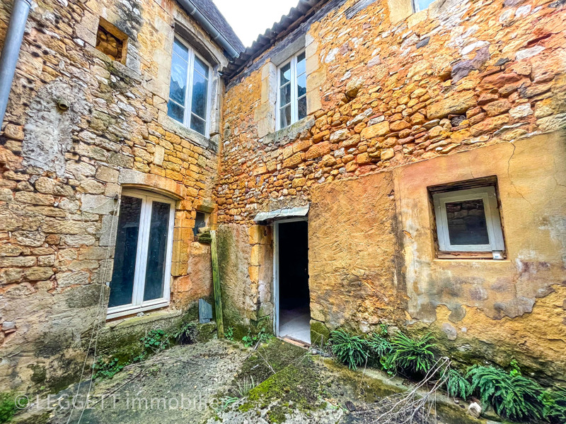 French property for sale in Gourdon, Lot - €61,600 - photo 2