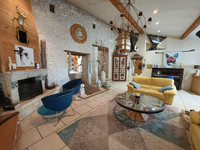 Maison à vendre à Angoulême, Charente - 499.000 € - photo 4