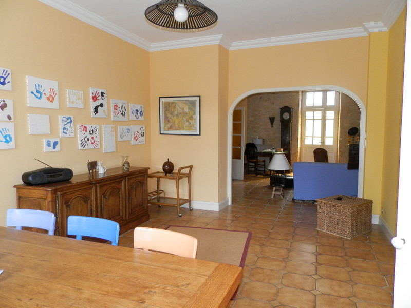 French property for sale in Montignac, Dordogne - &#8364;273,000 - photo 4