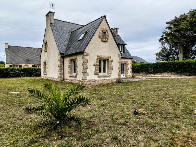 French property for sale in Santec, Finistère - &#8364;558,000 - photo 2